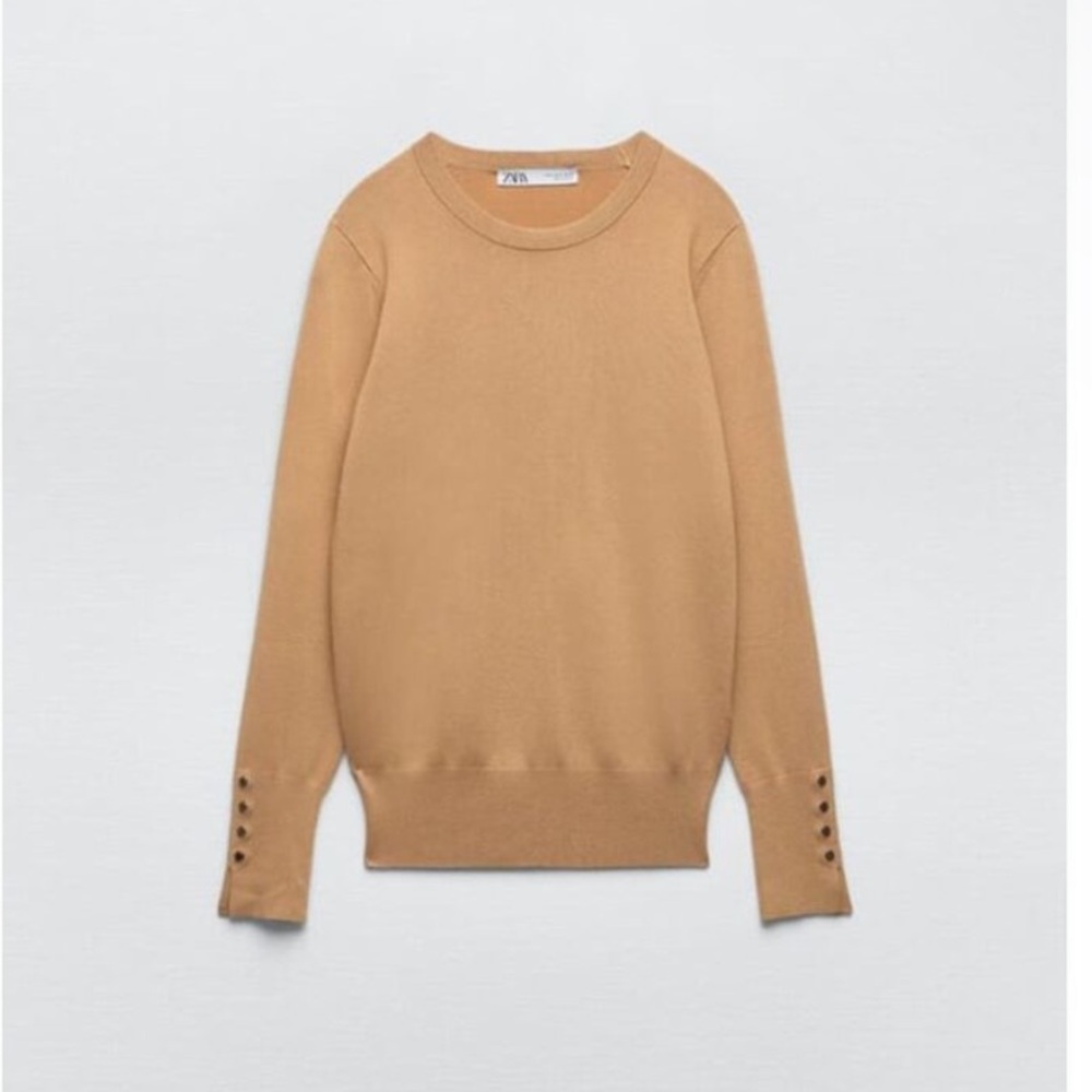 Zara basic knit Camel color with gold buttons sweater